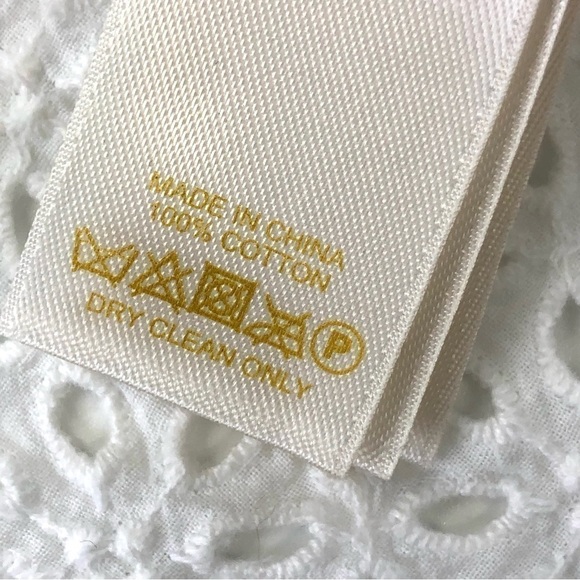 KATE Spade white all cotton eyelet sleeveless ruffle neck top Size 0 - Picture 5 of 9